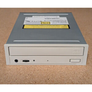 NEC NR-7500A Internal Desktop Beige IDE CD-RW Writer Drive Optical Disk
